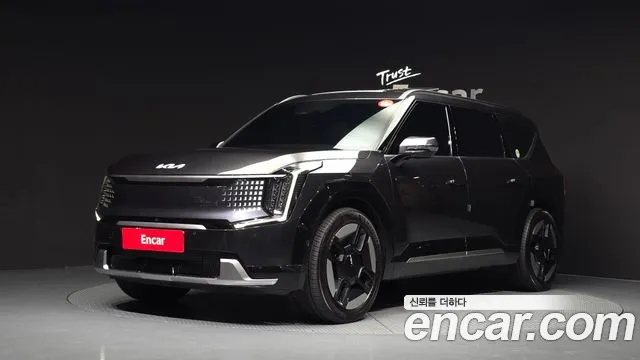 Kia EV9 Long Range 4WD — Фото автомобиля 4