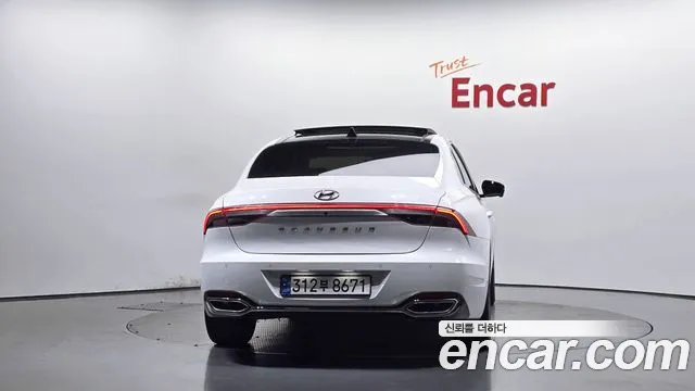Hyundai Grandeur Grandeur (New) — Фото автомобиля 4