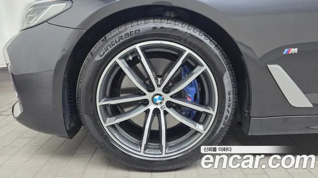 BMW 5-Series — Фото автомобиля 5