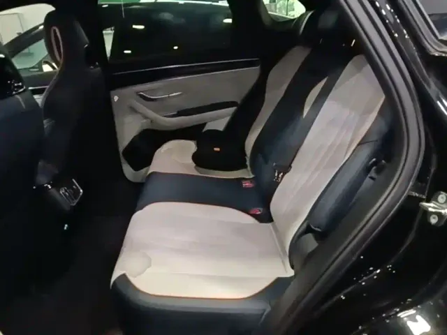 BYD Song PLUS — Фото автомобиля 16