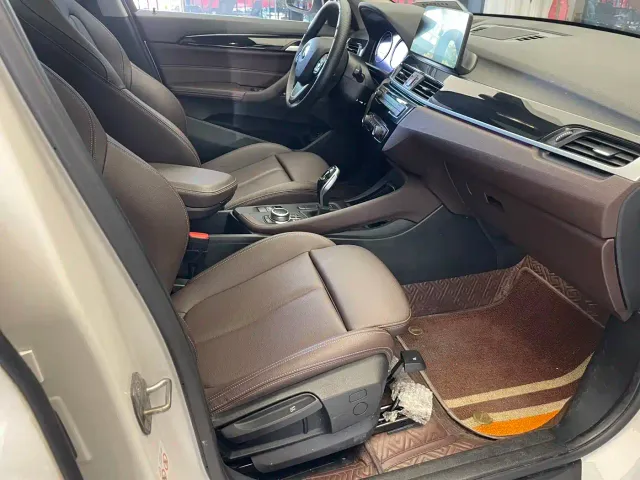 BMW X1 — Фото автомобиля 25