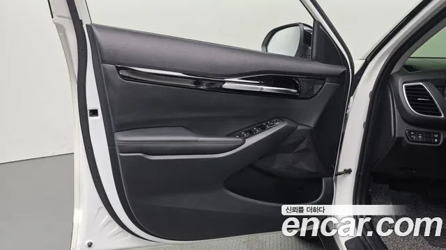 Kia Seltos Новый Seltos Бензин 2.0 2WD — Фото автомобиля 22
