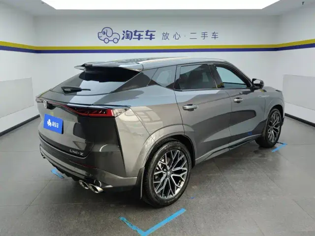 Changan UNI-Z — Фото автомобиля 3