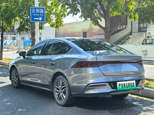 BYD Qin PLUS — Фото автомобиля 27