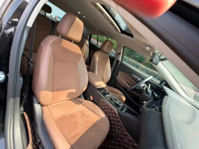 Buick Regal — Фото автомобиля 12