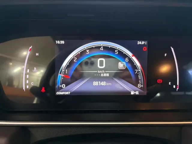 GAC Trumpchi M6 — Фото автомобиля 17