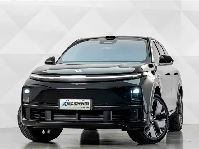 Li Auto L7 — Фото автомобиля 2