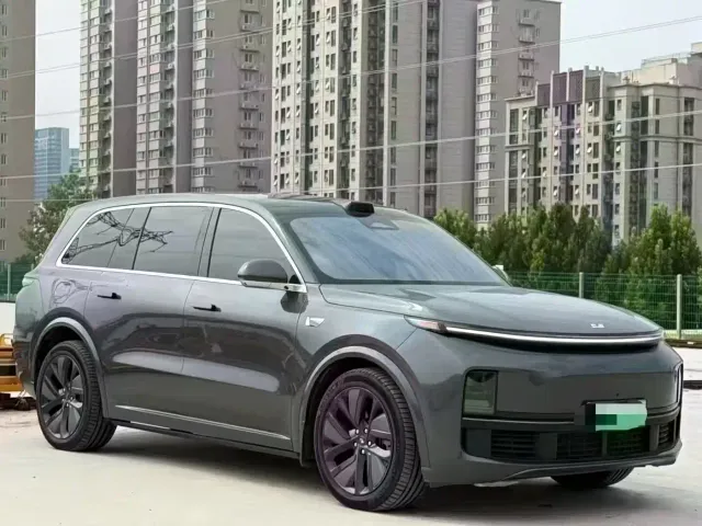 Li Auto L9 — Фото автомобиля 3