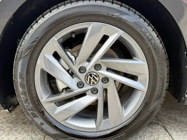 Volkswagen Lamando — Фото автомобиля 25