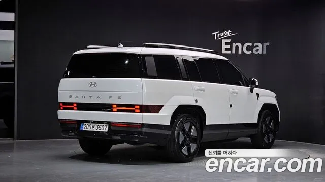 Фотография автомобиля — Hyundai Santa Fe MX5