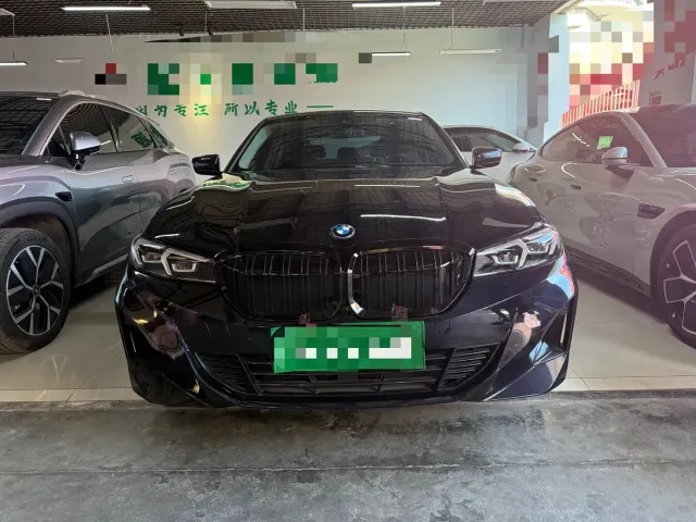 BMW i3 — Фото автомобиля 2