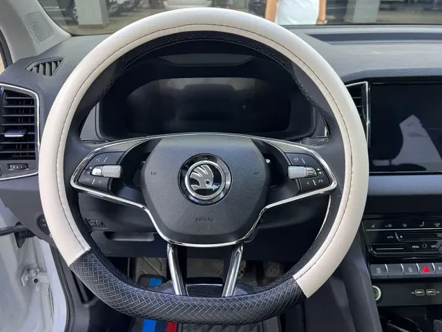 Skoda Karoq — Фото автомобиля 7