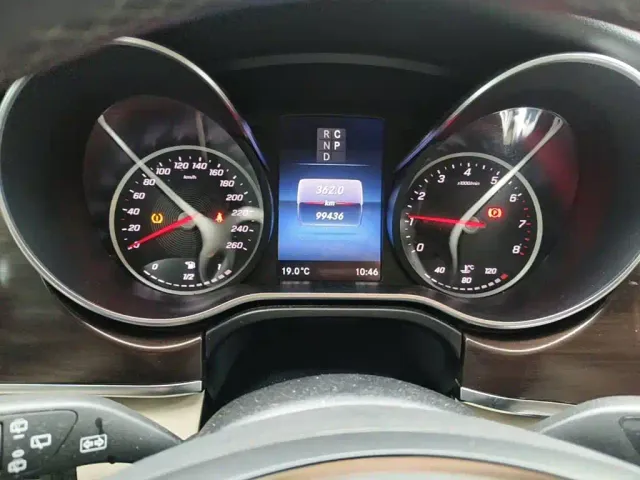 Mercedes-Benz V-Class — Фото автомобиля 4