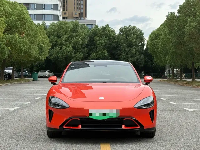 Xiaomi SU7 — Фото автомобиля 2