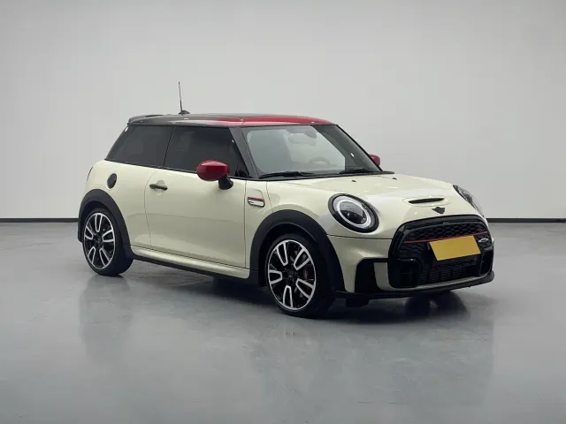 MINI John Cooper Works — Фото автомобиля 3