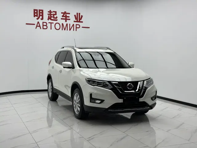 Nissan X-Trail — Фото автомобиля 3