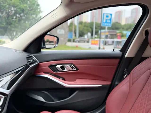 BMW i3 — Фото автомобиля 12