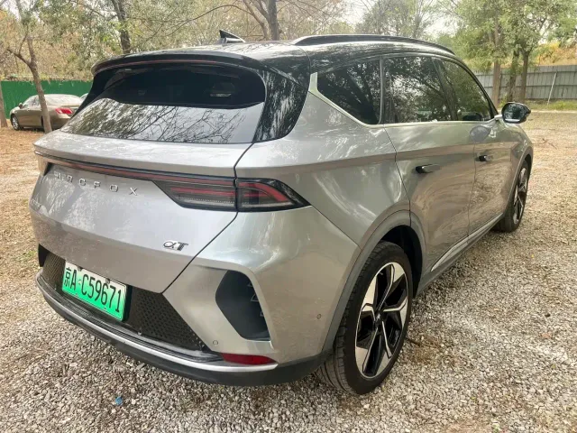 Arcfox Alpha T — Фото автомобиля 5