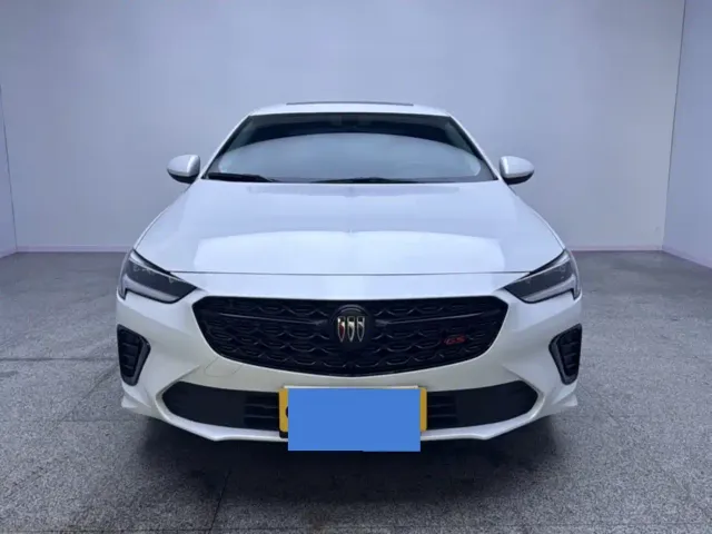 Buick Regal — Фото автомобиля 2
