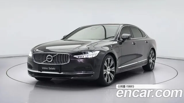 Фотография автомобиля — Volvo S90