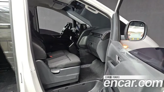 Hyundai Staria — Фото автомобиля 26
