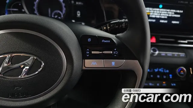 Hyundai AVANTE Modern — Фото автомобиля 15