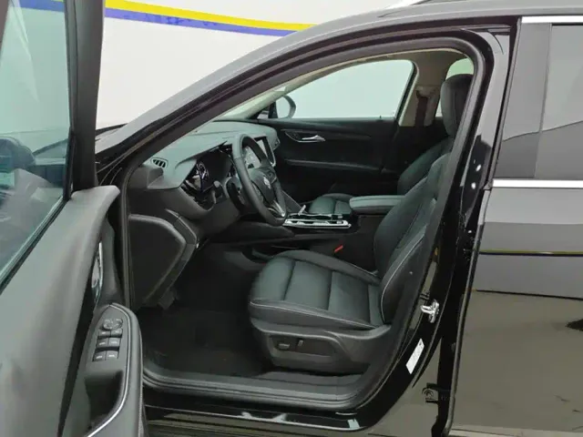 Buick Envision Plus — Фото автомобиля 9