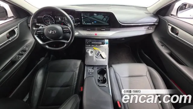 Hyundai Grandeur Grandeur (New) — Фото автомобиля 10