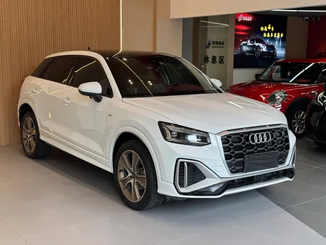 Audi Audi Q2L 2022 35 TFSI Fashion Dynamic — Фото автомобиля 3