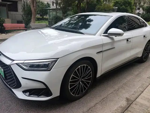 Фотография автомобиля — BYD Han