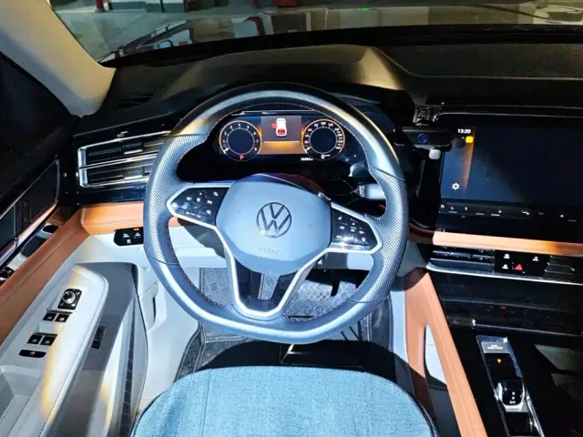 Volkswagen Teramont — Фото автомобиля 15