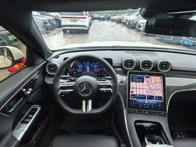 Mercedes-Benz C-Class — Фото автомобиля 9