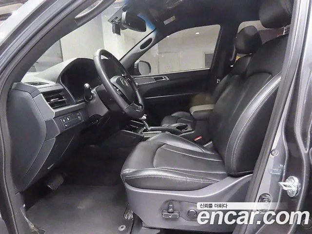 KG_Mobility_Ssangyong Rexton Новый Rexton Sport Дизель 2.2 2WD — Фото автомобиля 12