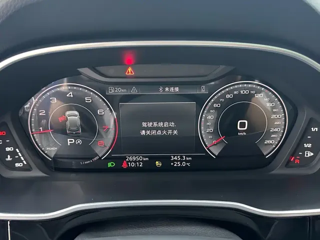 Audi Q3 — Фото автомобиля 13