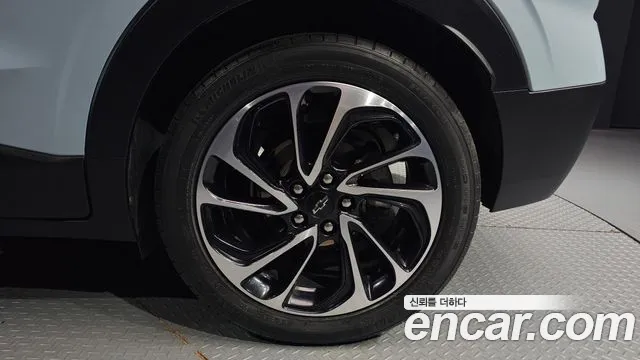 Chevrolet Bolt EUV — Фото автомобиля 6