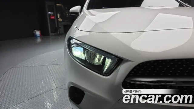 Mercedes-Benz A-Class — Фото автомобиля 22