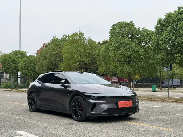 Zeekr 007 GT — Фото автомобиля 3
