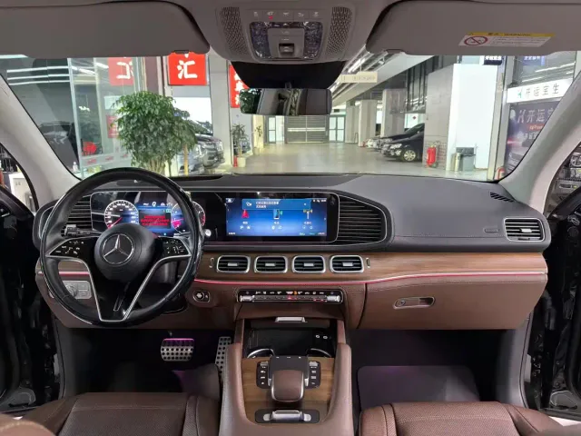 Mercedes-Benz GLS-Class — Фото автомобиля 4