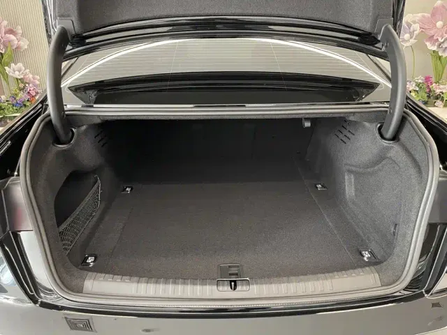 Audi Audi A6L 2024 45 TFSI quattro Premium Dynamic — Фото автомобиля 28