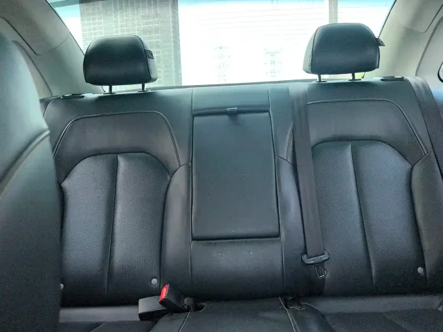 Roewe i6 MAX EV — Фото автомобиля 16