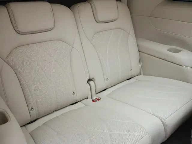 IM Motors LS9 — Фото автомобиля 24