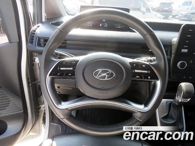 Hyundai Staria Staria Карго 5 мест — Фото автомобиля 10