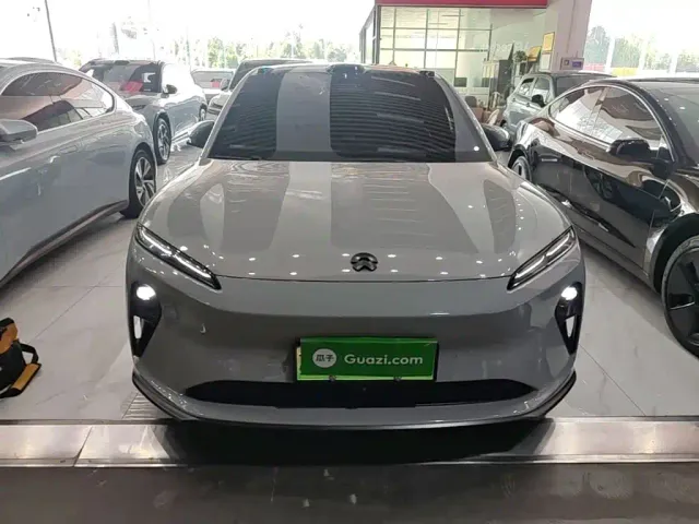 Nio ET5 — Фото автомобиля 2
