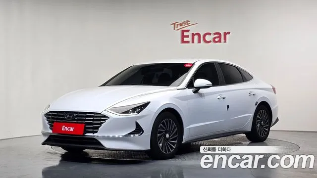 Фотография автомобиля — Hyundai Sonata DN8