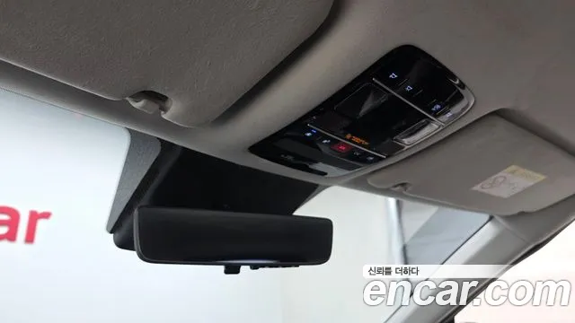 Hyundai Santafe Santa Fe (MX5) Бензин 2.5T 4WD — Фото автомобиля 17