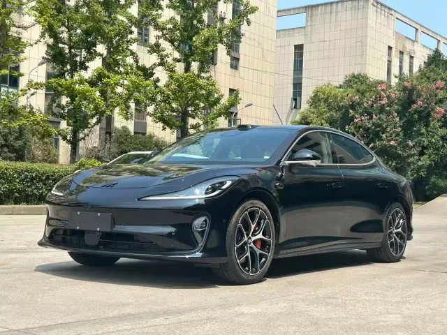 Фотография автомобиля — IM Motors L6