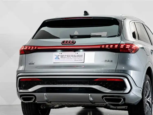 Audi Q5L — Фото автомобиля 7