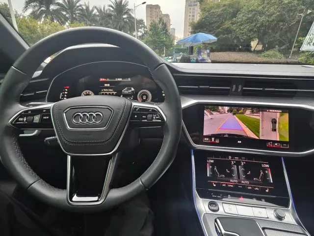 Audi A6L — Фото автомобиля 15