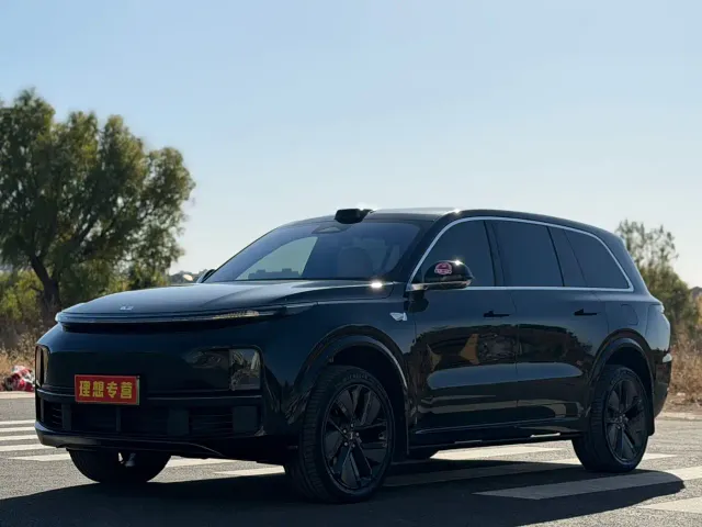 Фотография автомобиля — Li Auto L9