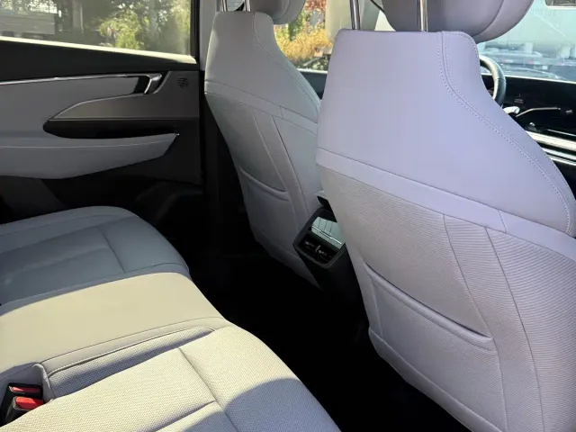 Buick Buick E5 2023 Premium Standard Range Edition — Фото автомобиля 10